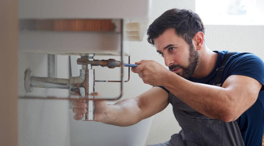 Professional water heater installation services in Cleo Springs, OK